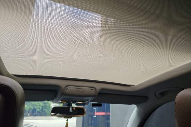 Used Volkswagen Tiguan 2012 2.0 TSI Comfort Edition Headliner
