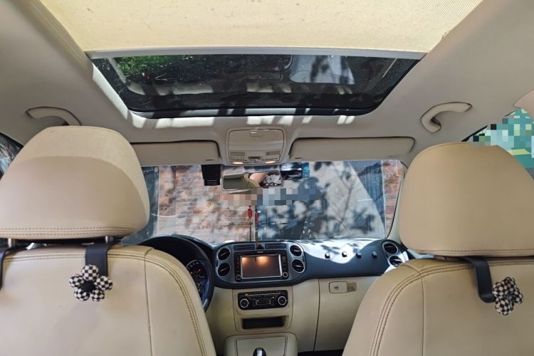 Used Volkswagen Tiguan 2012 1.8TSI Automatic Two-Wheel Drive Elite Edition Headliner
