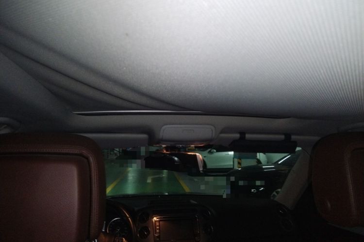 Used Volkswagen Tiguan 2012 2.0 TSI Comfort Edition Headliner