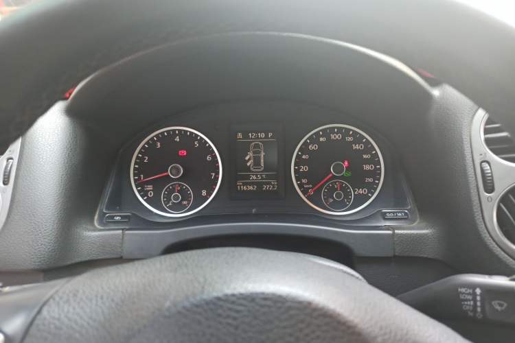 Used Volkswagen Tiguan 2012 1.8TSI Automatic All-Wheel Drive Elite Edition Instrument Cluster