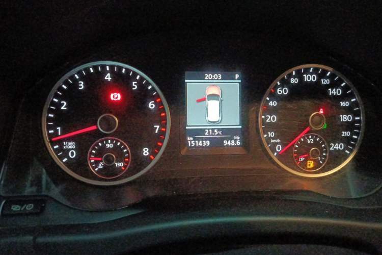 Used Volkswagen Tiguan 2012 2.0 TSI Comfort Edition Instrument Cluster