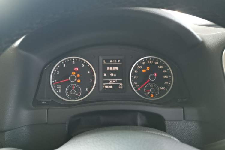 Used Volkswagen Tiguan 2012 1.8TSI Automatic All-Wheel Drive Elite Edition Instrument Cluster