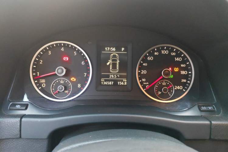 Used Volkswagen Tiguan 2012 1.8TSI Automatic Two-Wheel Drive Trend Edition Instrument Cluster