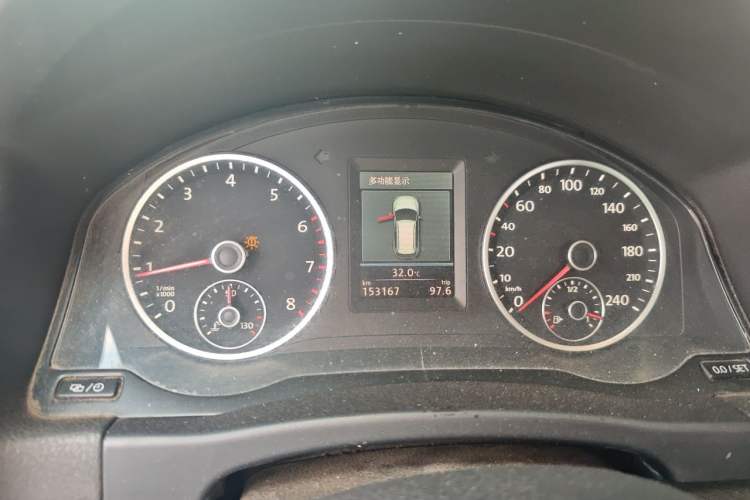 Used Volkswagen Tiguan 2012 2.0 TSI Comfort Edition Instrument Cluster