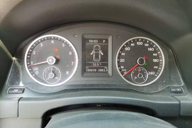 Used Volkswagen Tiguan 2012 1.8TSI Automatic Two-Wheel Drive Urban Edition Instrument Cluster