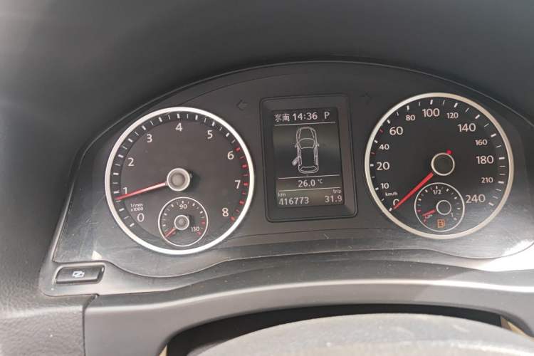 Used Volkswagen Tiguan 2012 1.8TSI Automatic All-Wheel Drive Elite Edition Instrument Cluster