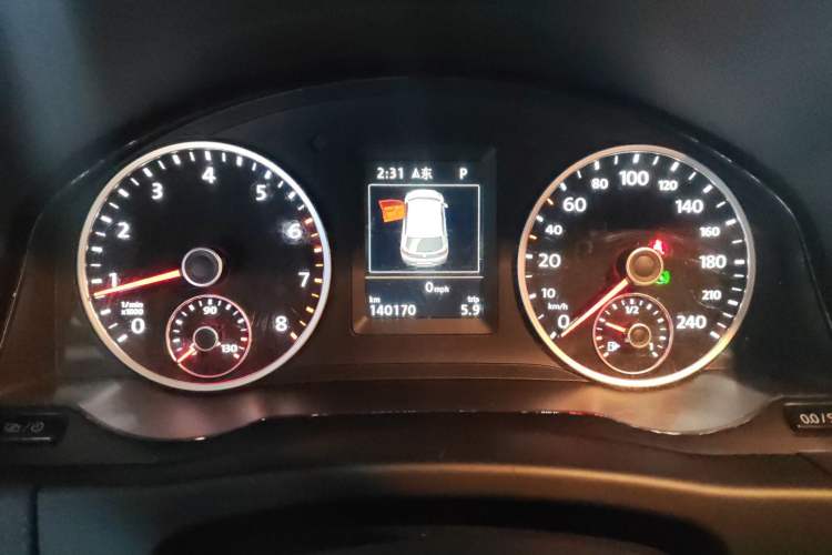 Used Volkswagen Tiguan 2012 2.0 TSI Luxury Edition Instrument Cluster