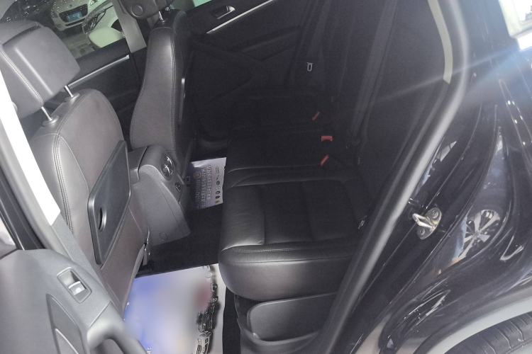 Used Volkswagen Tiguan 2012 2.0 TSI Comfort Edition Interior 1
