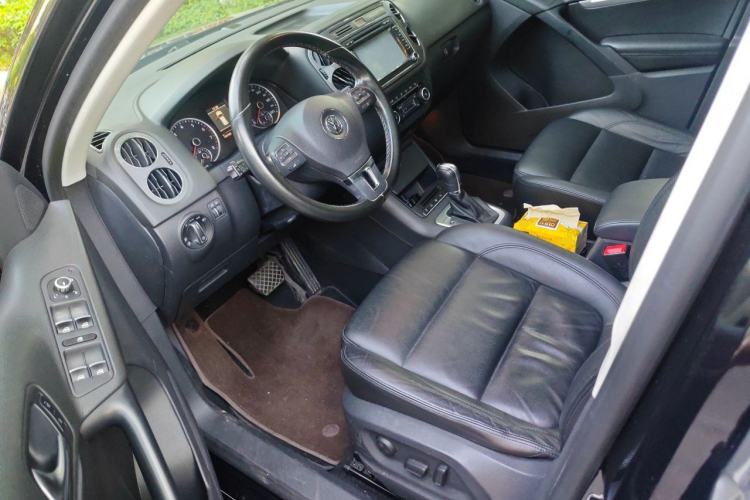 Used Volkswagen Tiguan 2012 2.0 TSI Comfort Edition Left Front Seat
