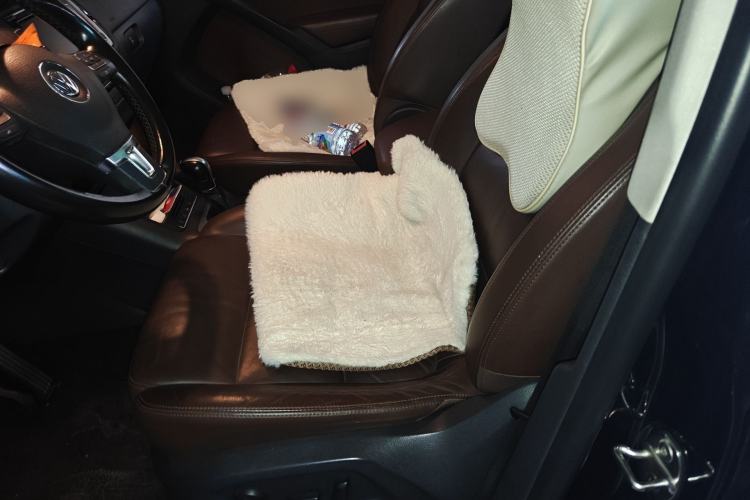 Used Volkswagen Tiguan 2012 2.0 TSI Comfort Edition Left Front Seat