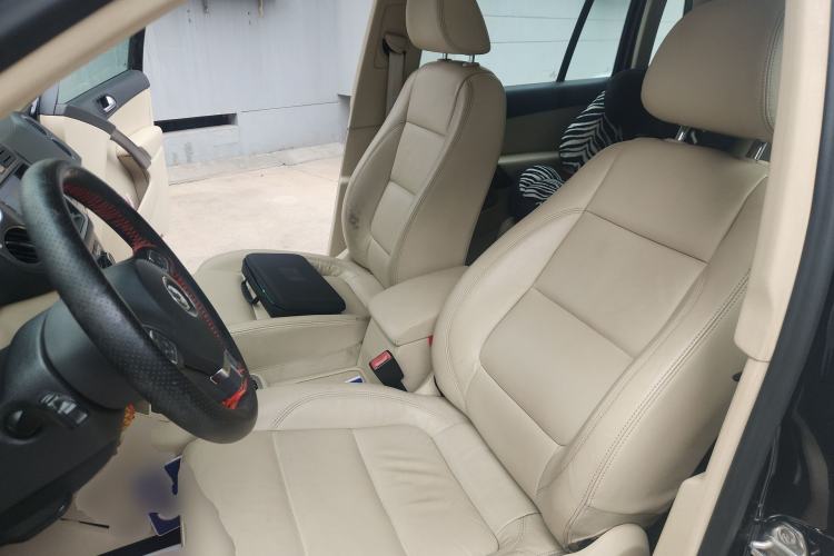 Used Volkswagen Tiguan 2012 1.8TSI Automatic All-Wheel Drive Elite Edition Left Front Seat