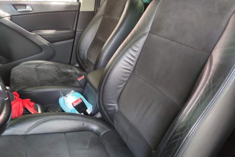 Used Volkswagen Tiguan 2012 2.0 TSI Automatic All-Wheel Drive Flagship Edition Left Front Seat