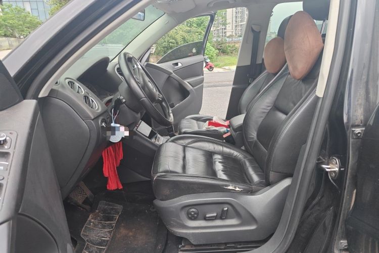 Used Volkswagen Tiguan 2012 1.8TSI Automatic All-Wheel Drive Elite Edition Left Front Seat