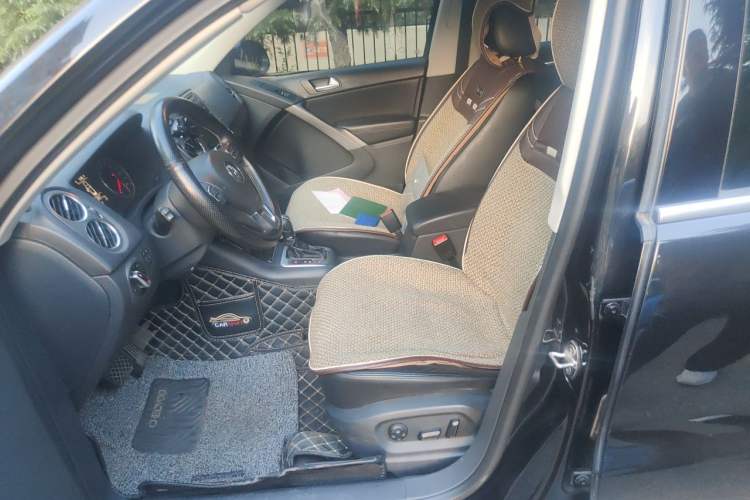 Used Volkswagen Tiguan 2012 1.8TSI Automatic All-Wheel Drive Elite Edition Left Front Seat