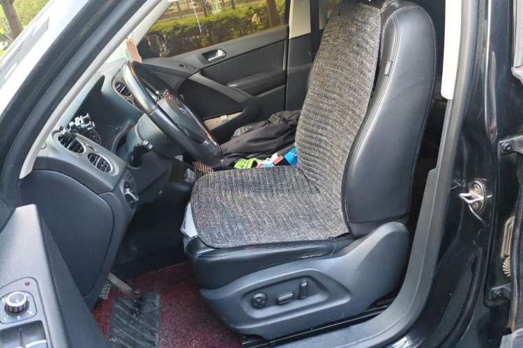 Used Volkswagen Tiguan 2012 1.8TSI Automatic Two-Wheel Drive Trend Edition Left Front Seat