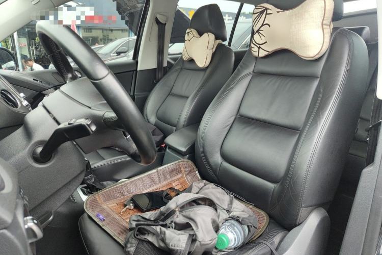 Used Volkswagen Tiguan 2012 1.8TSI Automatic All-Wheel Drive Elite Edition Left Front Seat
