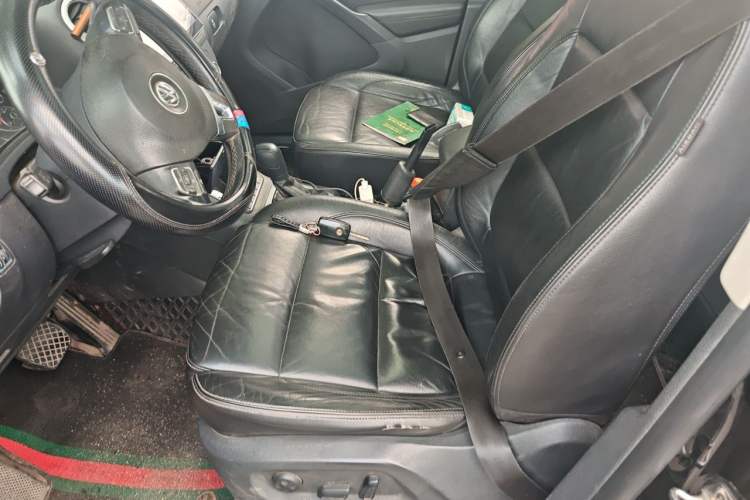 Used Volkswagen Tiguan 2012 2.0 TSI Comfort Edition Left Front Seat