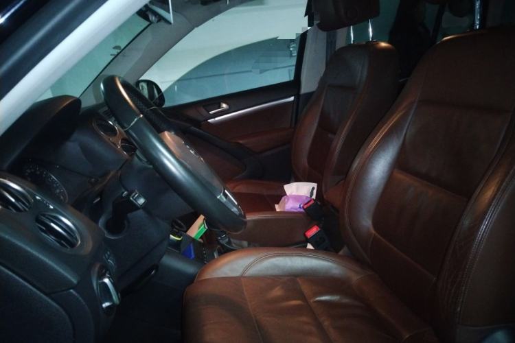 Used Volkswagen Tiguan 2012 2.0 TSI Comfort Edition Left Front Seat