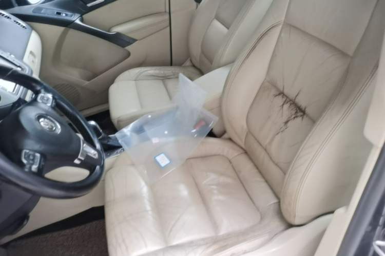 Used Volkswagen Tiguan 2012 1.8TSI Automatic Two-Wheel Drive Elite Edition Left Front Seat
