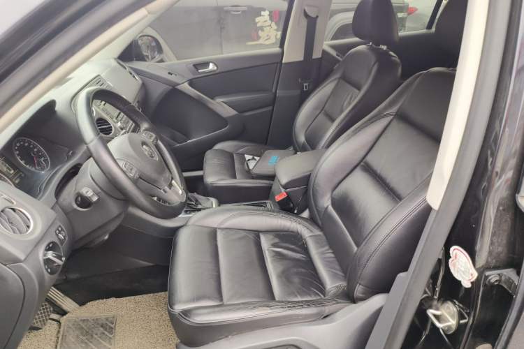 Used Volkswagen Tiguan 2012 1.8TSI Automatic Two-Wheel Drive Trend Edition Left Front Seat
