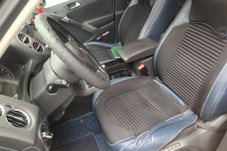 Used Volkswagen Tiguan 2012 1.8TSI Automatic Two-Wheel Drive Zhaoshi Edition Left Front Seat