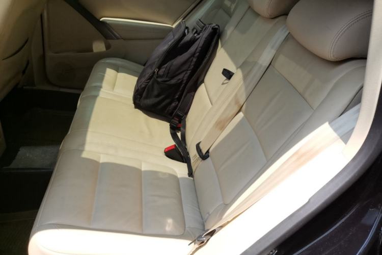 Used Volkswagen Tiguan 2012 1.8TSI Automatic Two-Wheel Drive Elite Edition Left Rear Seat