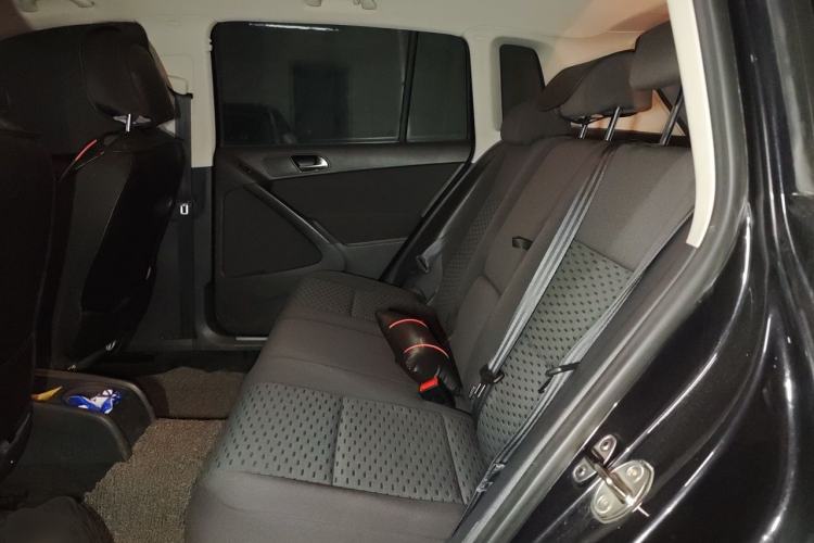 Used Volkswagen Tiguan 2012 1.8TSI Manual Two-Wheel Drive Urban Edition Left Rear Seat