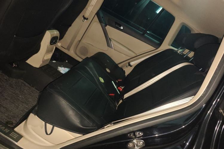 Used Volkswagen Tiguan 2012 2.0 TSI Automatic All-Wheel Drive Flagship Edition Left Rear Seat