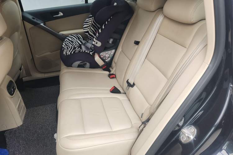 Used Volkswagen Tiguan 2012 1.8TSI Automatic All-Wheel Drive Elite Edition Left Rear Seat