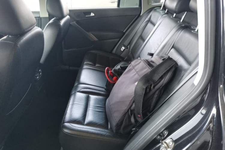 Used Volkswagen Tiguan 2012 1.8TSI Automatic All-Wheel Drive Elite Edition Left Rear Seat