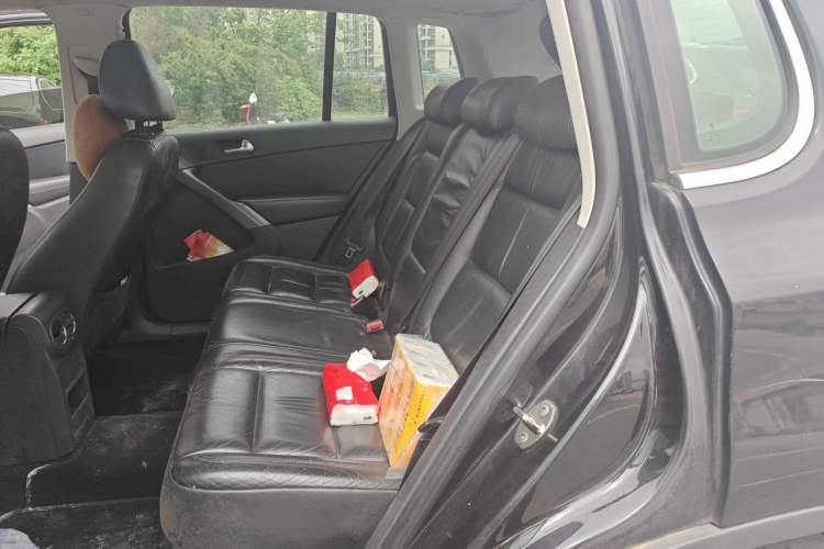 Used Volkswagen Tiguan 2012 1.8TSI Automatic All-Wheel Drive Elite Edition Left Rear Seat
