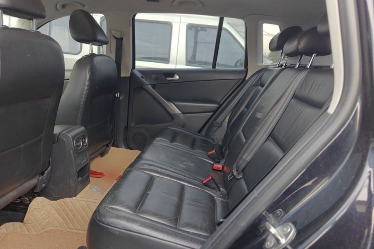 Used Volkswagen Tiguan 2012 1.8TSI Automatic Two-Wheel Drive Elite Edition Left Rear Seat