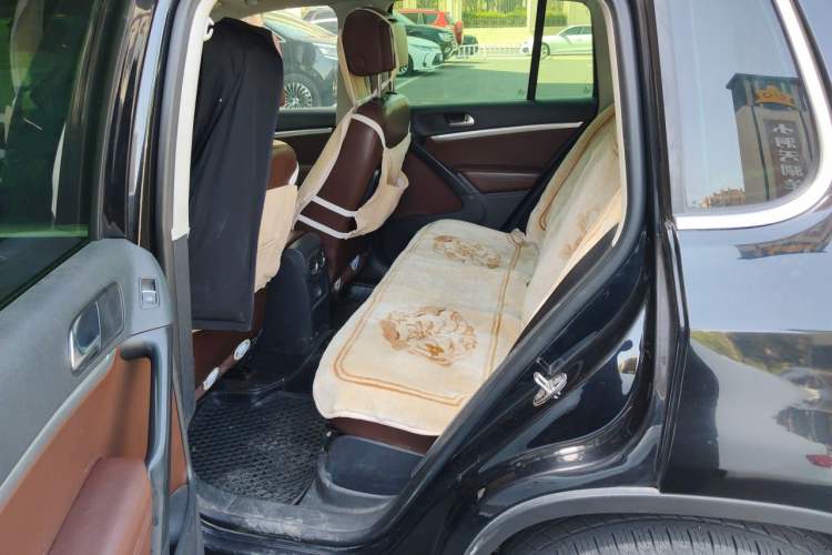 Used Volkswagen Tiguan 2012 2.0 TSI Luxury Edition Left Rear Seat