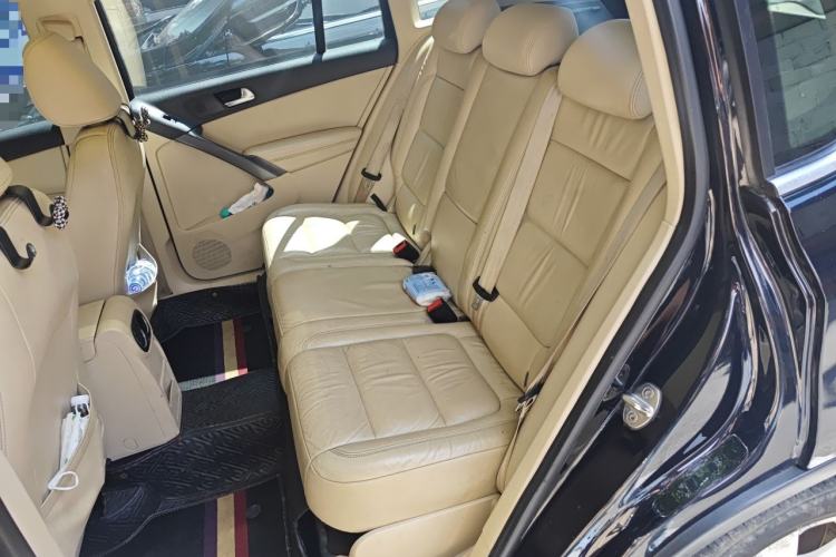 Used Volkswagen Tiguan 2012 1.8TSI Automatic Two-Wheel Drive Elite Edition Left Rear Seat