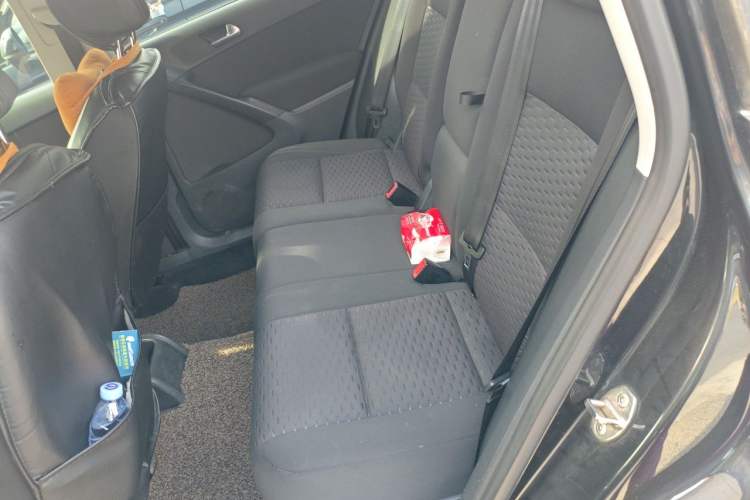 Used Volkswagen Tiguan 2012 1.8TSI Automatic Two-Wheel Drive Urban Edition Left Rear Seat