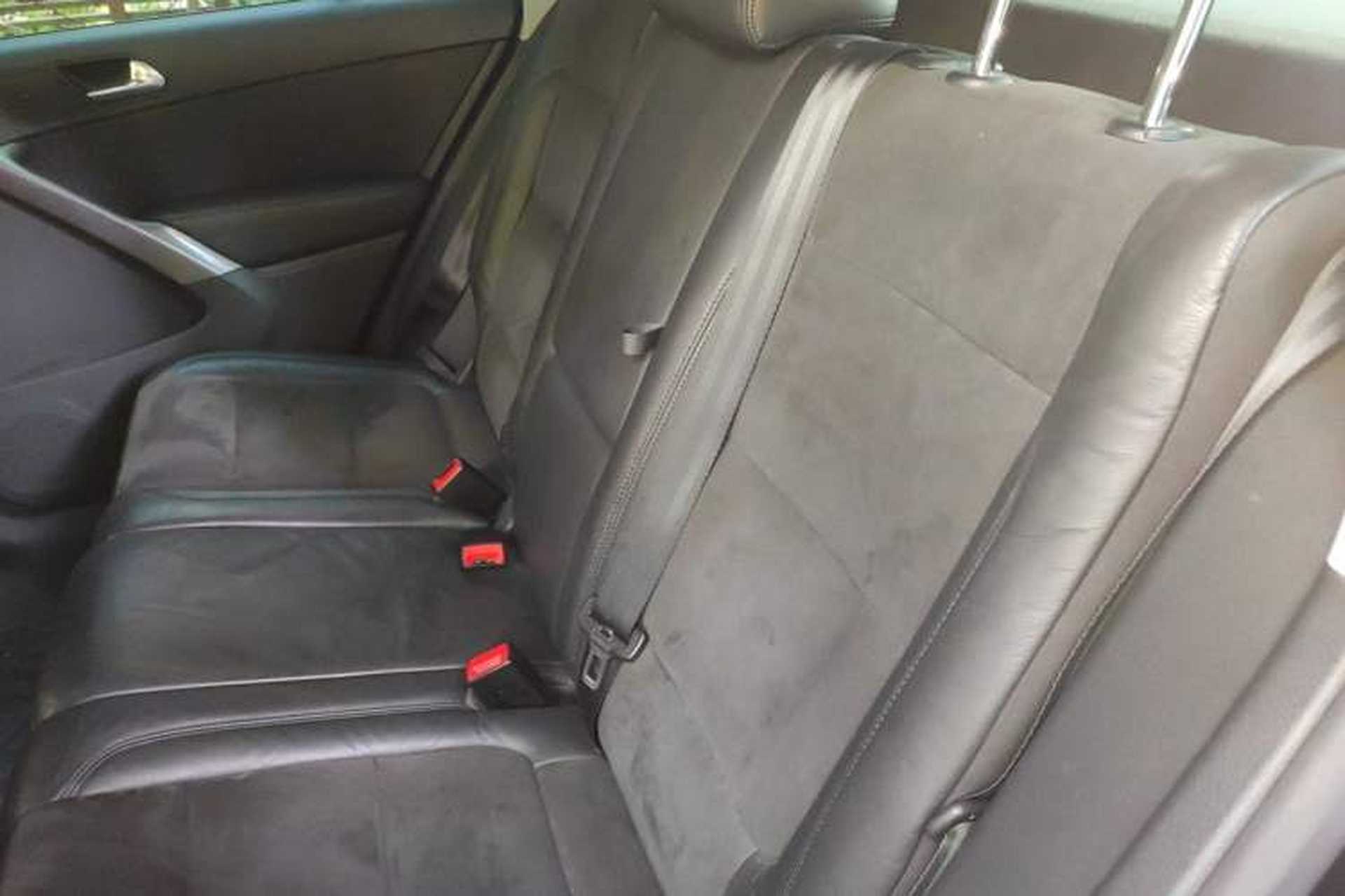 Used Volkswagen Tiguan 2012 2.0 TSI Automatic All-Wheel Drive Flagship Edition Left Rear Seat