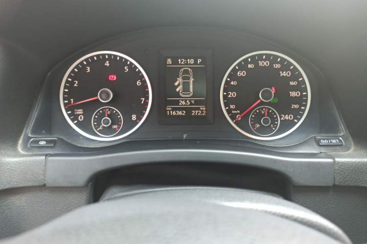 Used Volkswagen Tiguan 2012 1.8TSI Automatic All-Wheel Drive Elite Edition Odometer Close Up