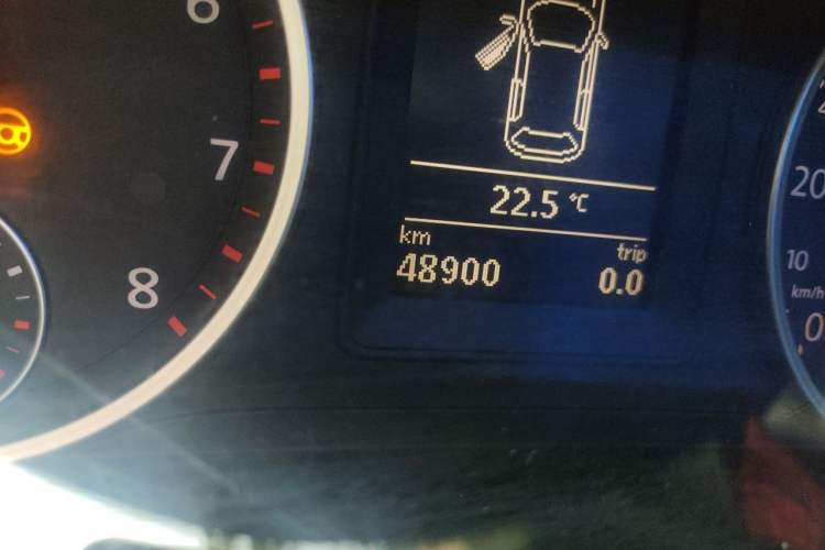 Used Volkswagen Tiguan 2012 1.8TSI Automatic Two-Wheel Drive Elite Edition Odometer Close Up