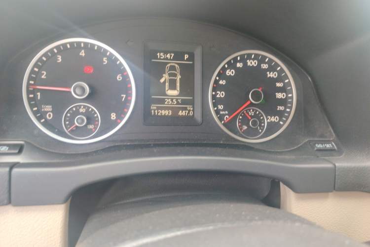 Used Volkswagen Tiguan 2012 1.8TSI Automatic Two-Wheel Drive Trend Edition Odometer Close Up