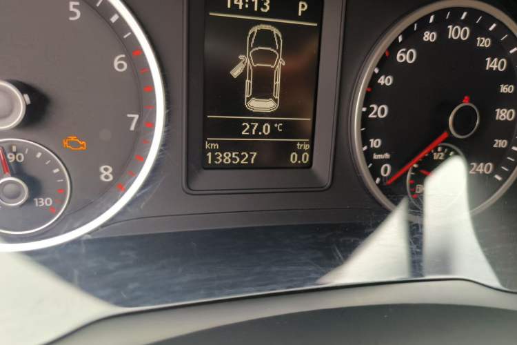 Used Volkswagen Tiguan 2012 1.8TSI Automatic Two-Wheel Drive Trend Edition Odometer Close Up