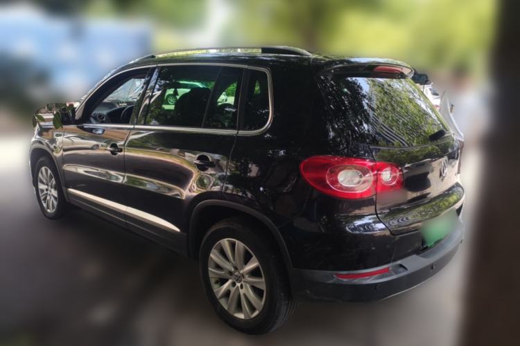 Used Volkswagen Tiguan 2012 2.0 TSI Automatic All-Wheel Drive Flagship Edition Rear Left 45 Deg