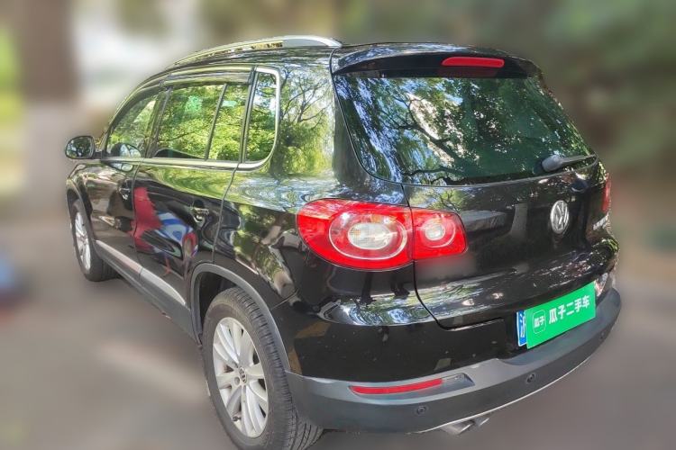 Used Volkswagen Tiguan 2012 2.0 TSI Automatic All-Wheel Drive Flagship Edition Rear Left 45 Deg