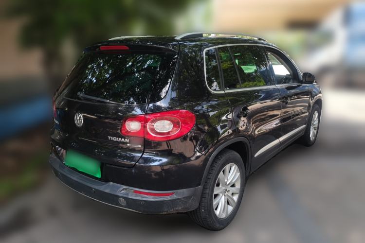 Used Volkswagen Tiguan 2012 2.0 TSI Automatic All-Wheel Drive Flagship Edition Rear Right 45 Deg