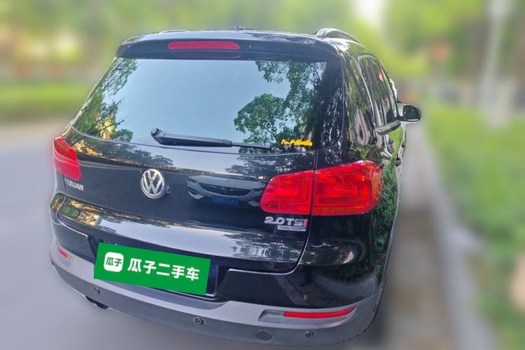 Used Volkswagen Tiguan 2012 2.0 TSI Comfort Edition Rear Right 45 Deg
