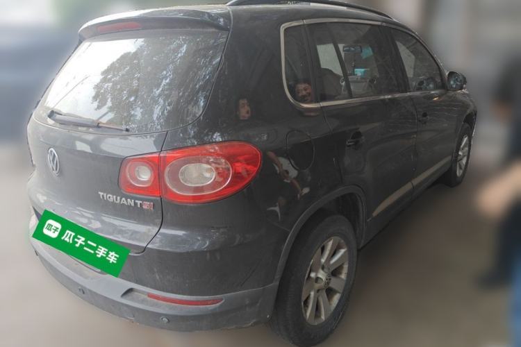 Used Volkswagen Tiguan 2012 1.8TSI Automatic Two-Wheel Drive Trend Edition Rear Right 45 Deg