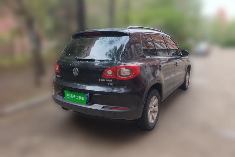 Used Volkswagen Tiguan 2012 1.8TSI Automatic Two-Wheel Drive Trend Edition Rear Right 45 Deg