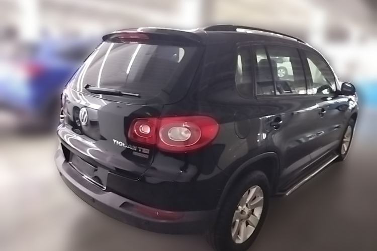 Used Volkswagen Tiguan 2012 1.8TSI Automatic All-Wheel Drive Fashion Edition Rear Right 45 Deg