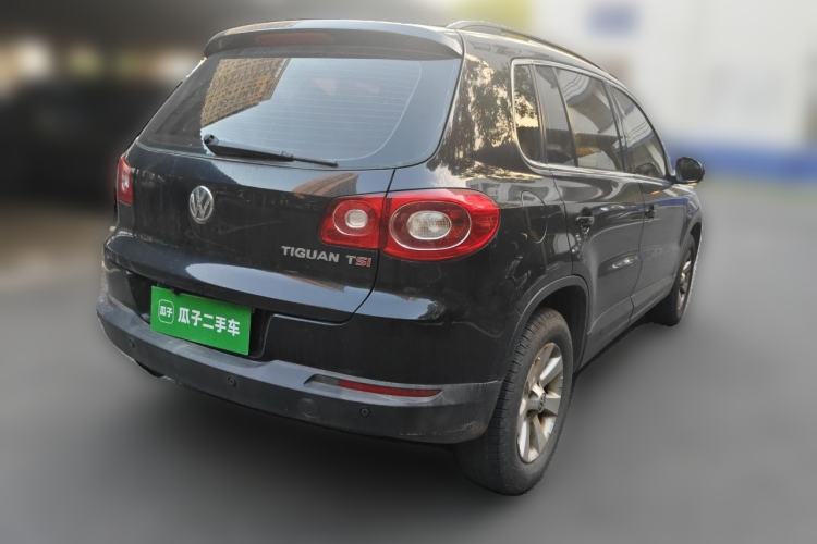 Used Volkswagen Tiguan 2012 1.8TSI Automatic Two-Wheel Drive Trend Edition Rear Right 45 Deg