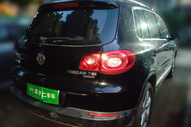 Used Volkswagen Tiguan 2012 1.8TSI Automatic All-Wheel Drive Elite Edition Rear Right 45 Deg