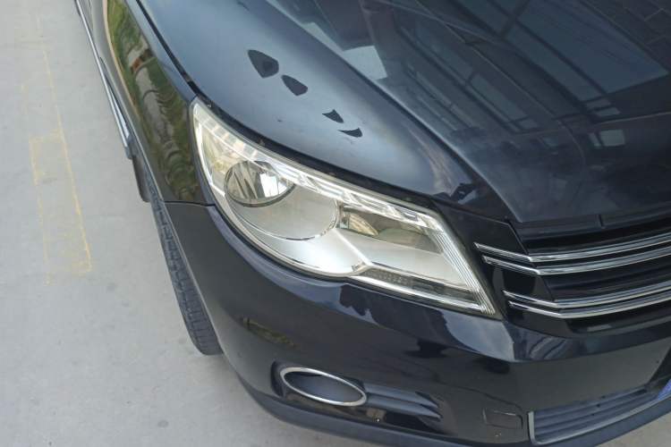 Used Volkswagen Tiguan 2012 1.8TSI Automatic All-Wheel Drive Elite Edition Right Front Headlight